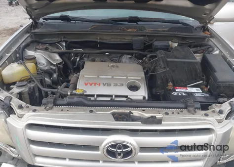 2005 Toyota Highlander V6 z USA, uszkodzony, nr VIN JTEGP21A150074429